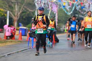 BIB: 42659
                            <button type="button" onclick="openModal(9892613)" class="btn btn-primary btn-sm float-right btn-popup" data-toggle="modal" data-target=".modal-high-quality">
                        <i class="fas fa-shopping-cart"></i> Add to Cart
                    </button>
                                            <button type="button" onclick="isThisMe(9892613, true)" class="btn btn-success btn-sm float-right btn-popup btn-isme hidden" data-toggle="tooltip" data-placement="bottom" title="นี่คือรูปของคุณใช่ไหม คลิกที่นี่เพื่อเอาเข้าอัลบั้ม">
                        <i class="fas fa-plus"></i> Add to album
                    </button>
                    <button type="button" onclick="isThisMe(9892613, false)" class="btn btn-warning btn-sm float-right btn-popup btn-isnotme hidden">
                        <i class="fas fa-ban"></i> Remove from album
                    </button>